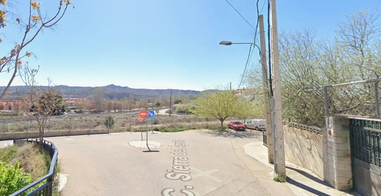 Vista exterior de Casa o chalet en venta en María de Huerva con Trastero