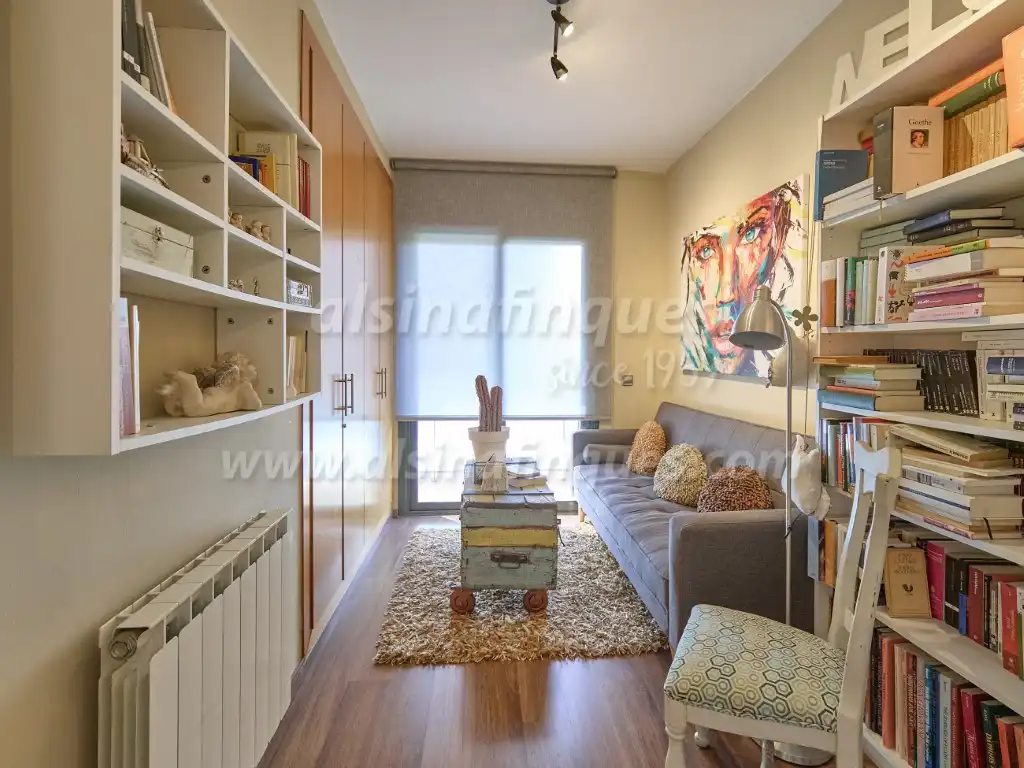 Sala d'estar de Casa o xalet en venda en Lloret de Mar amb Calefacció, Jardí privat i Terrassa