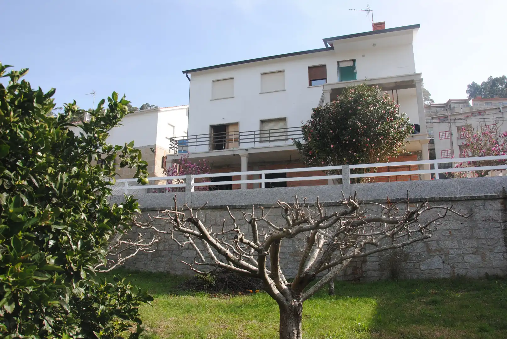 Exterior view of Houses for rent in Sanxenxo  with Private garden, Parquet flooring and Terrace