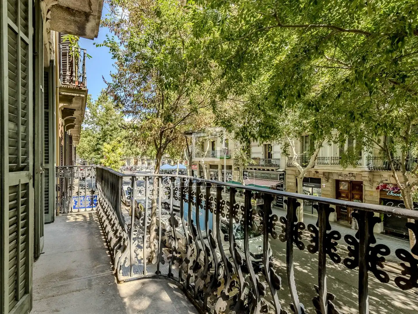 Exterior view of Flat for sale in Barcelona  with Air Conditioner, Private garden and Terrace