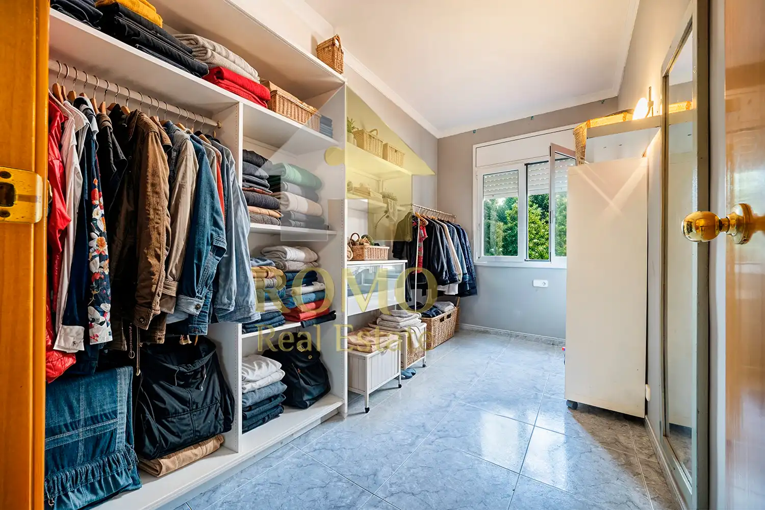 Habitación de Piso en venta en Santa Perpètua de Mogoda con Calefacción