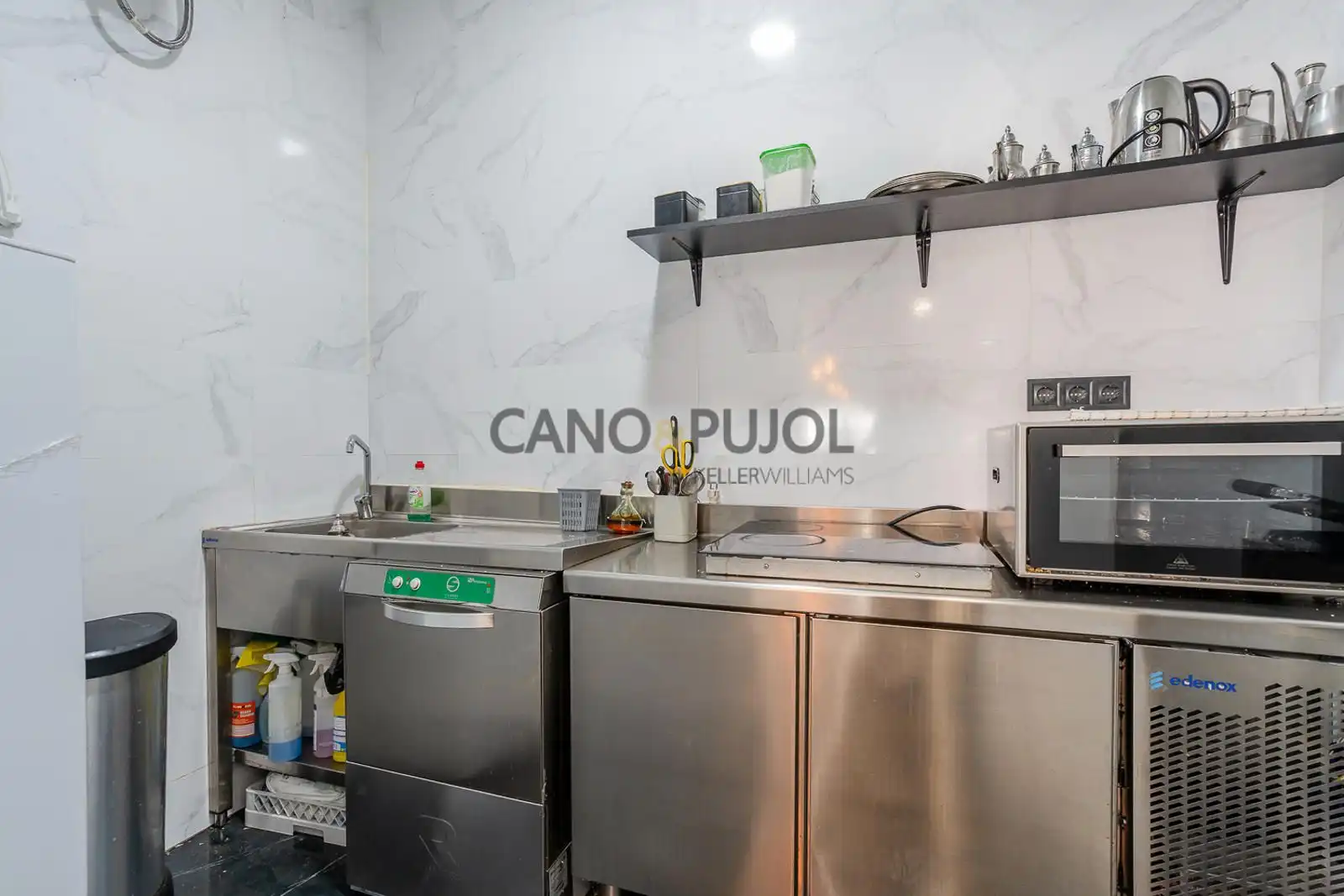 Local comercial en venda a Llevant, imagen 35