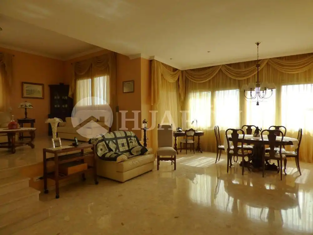 Sala de estar de Casa o chalet en venta en Badalona con Aire acondicionado, Jardín privado y Terraza