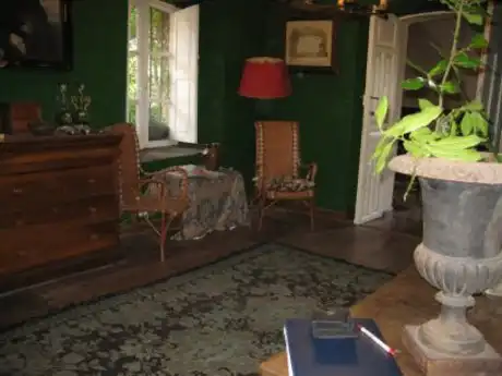 Sala d'estar de Casa o xalet en venda en Palacios del Sil
