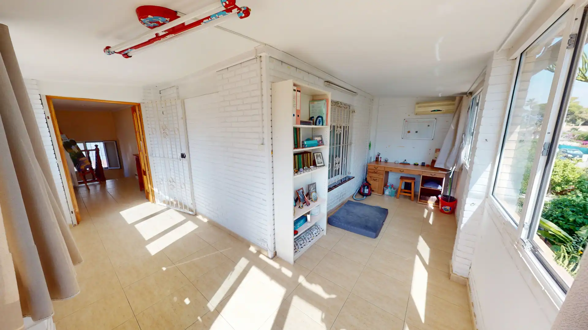 Casa o chalet en venta en El Campello con Aire acondicionado, Calefacción y Jardín privado