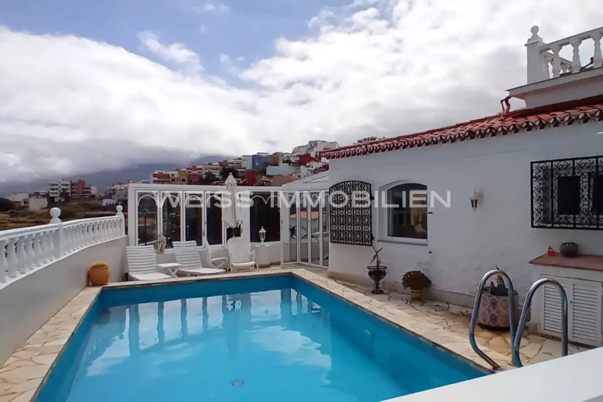 Vista exterior de Casa o chalet en venta en Los Realejos