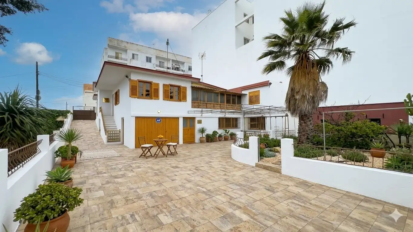 Vista exterior de Casa o chalet en venta en Santa Cruz de Tenerife con Jardín privado, Terraza y Trastero