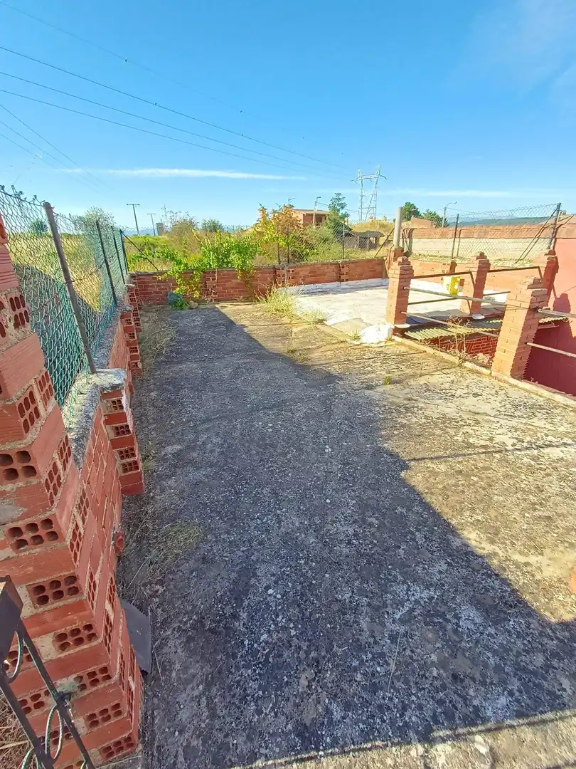 Residential land for sale in Trobajo del Camino, imagen 13