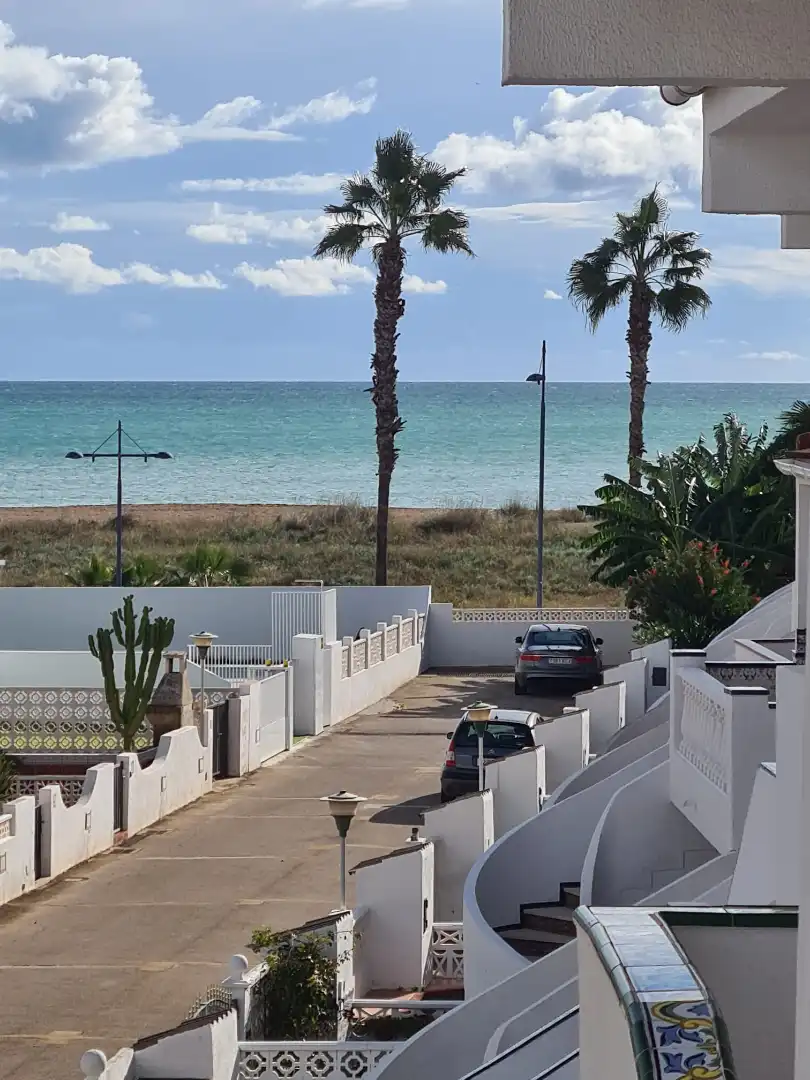 Adossat amb piscina de lloguer a Avinguda de Catalunya 91, imagen 2