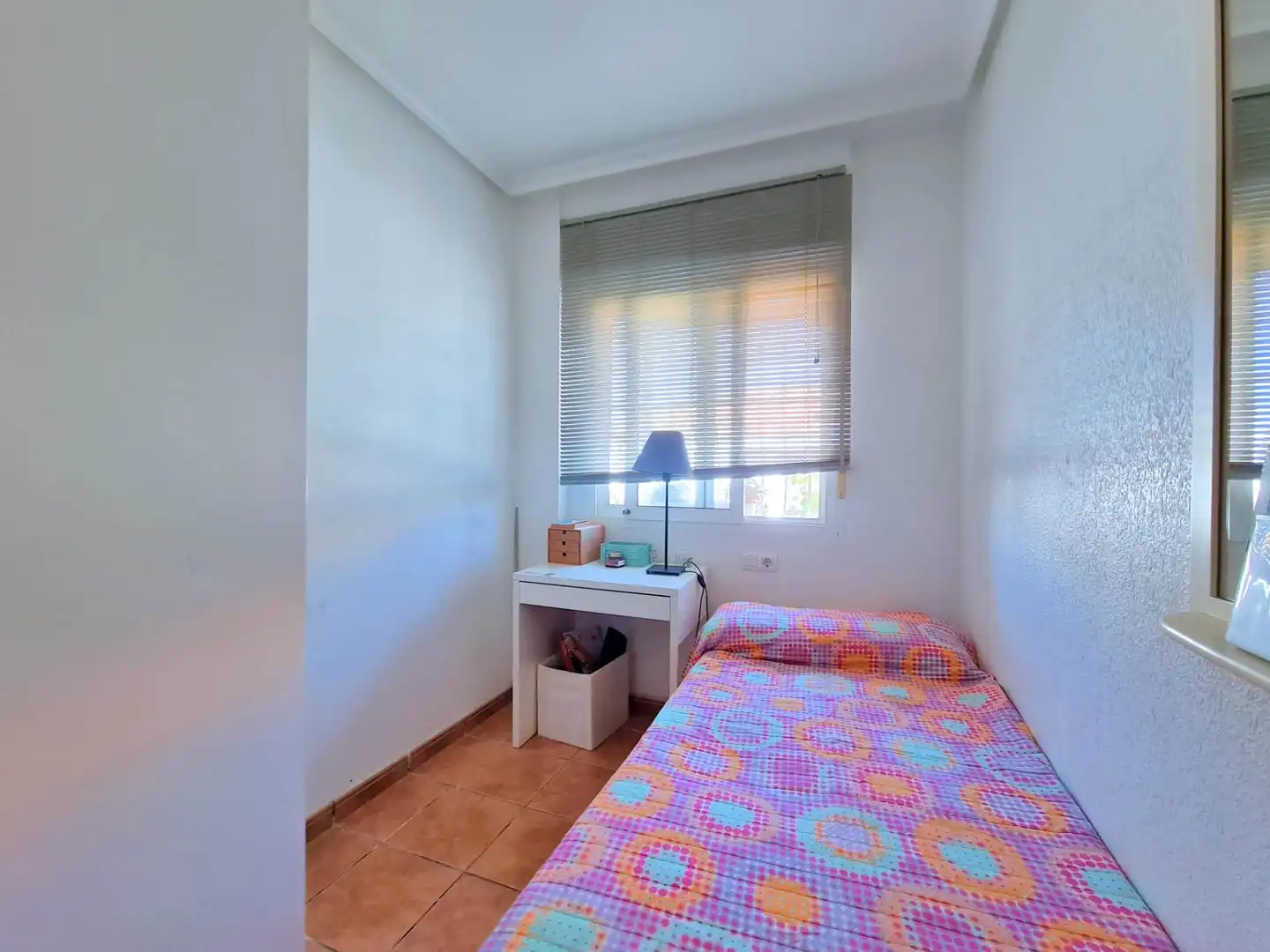 Habitación de Casa adosada en venta en Cartagena con Terraza, Amueblado y Piscina comunitaria