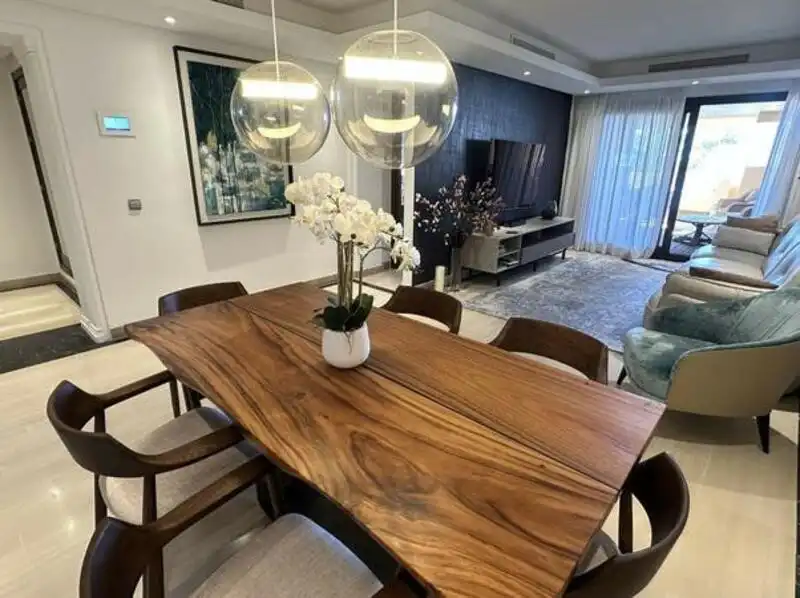 Comedor de Apartamento de alquiler en Estepona con Aire acondicionado, Terraza y Piscina