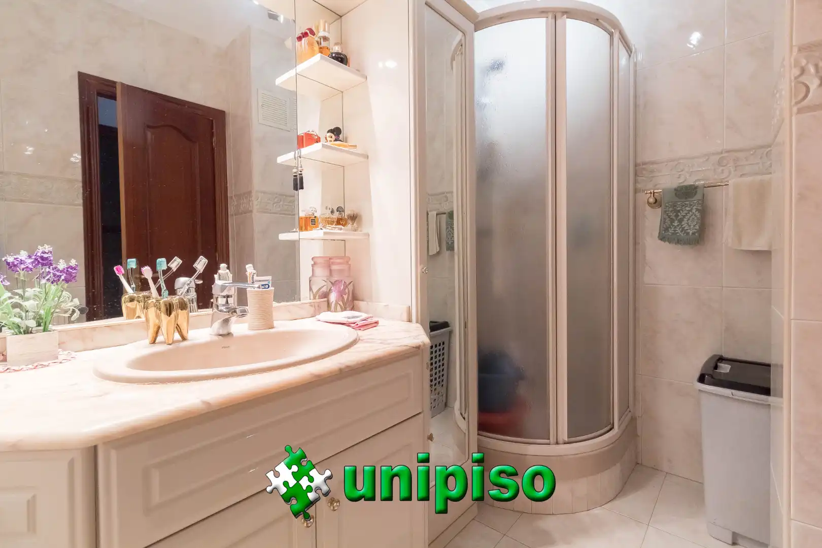 Baño de Piso en venta en Leganés con Aire acondicionado, Calefacción y Terraza