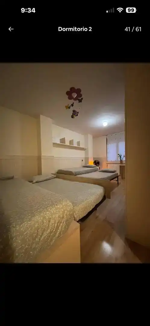 Dormitori de Dúplex de lloguer en Castelló d'Empúries amb Aire condicionat, Parquet i Traster