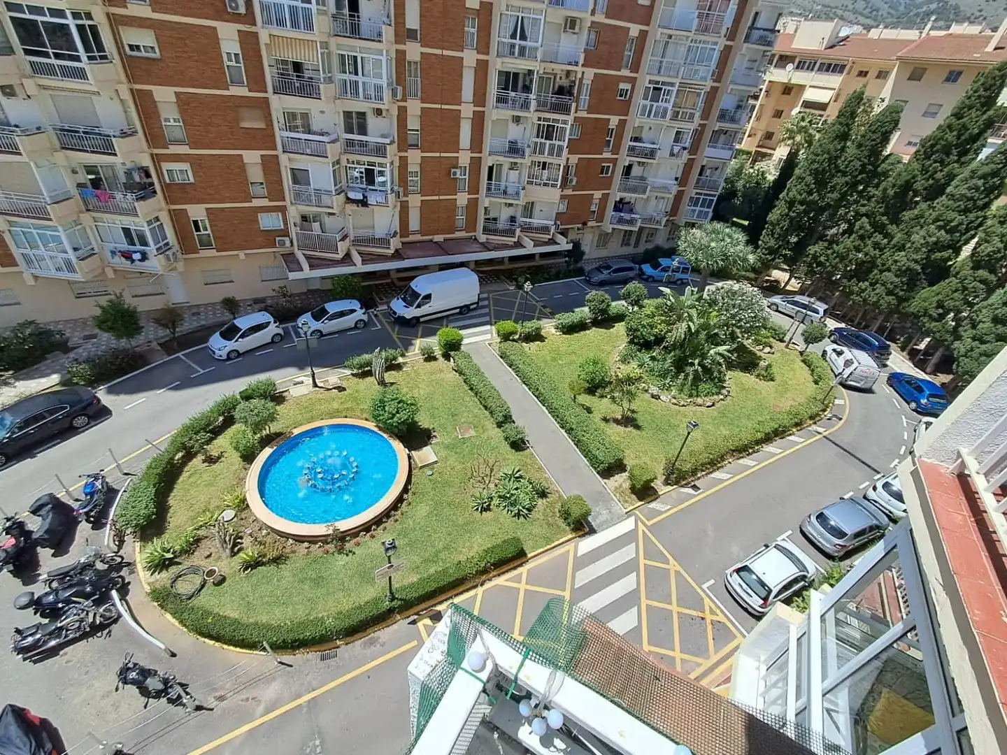 Außenansicht von Wohnungen zum Verkauf in Benalmádena mit Klimaanlage, Terrasse und Möbliert
