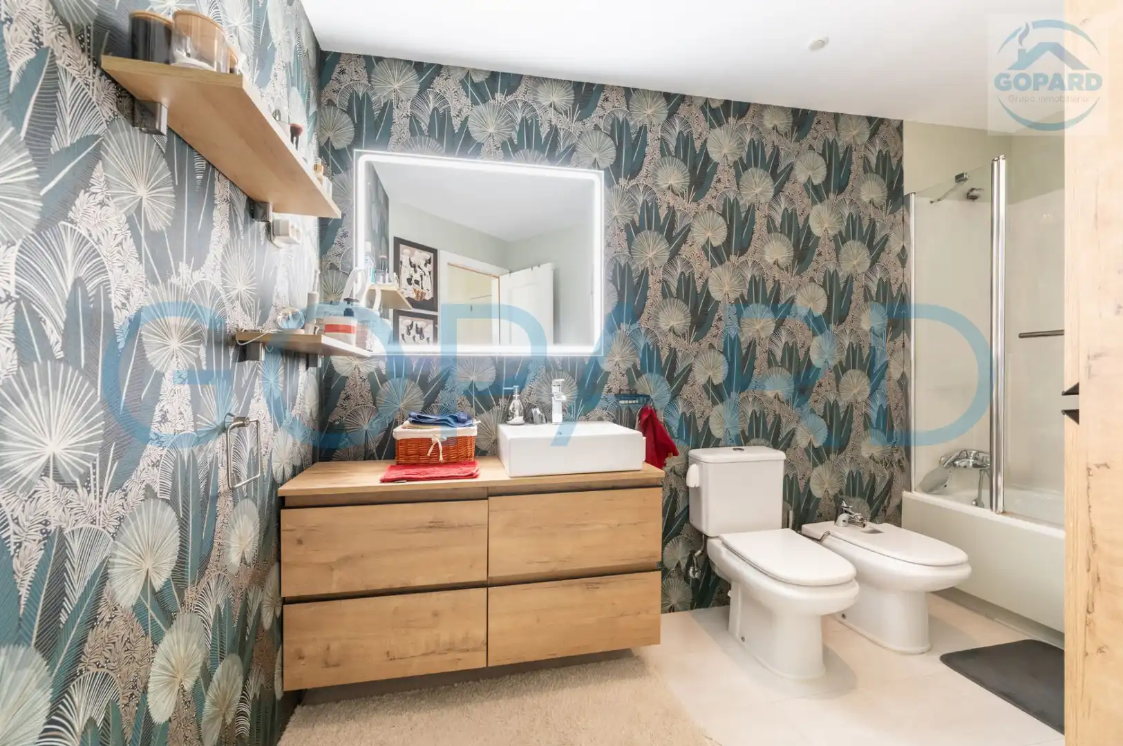 Baño de Dúplex en venta en Villanueva del Pardillo con Aire acondicionado, Calefacción y Parquet