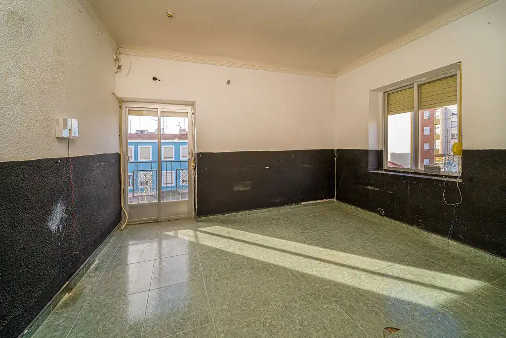 Piso en venta en Ronda de la Forca, Petrer