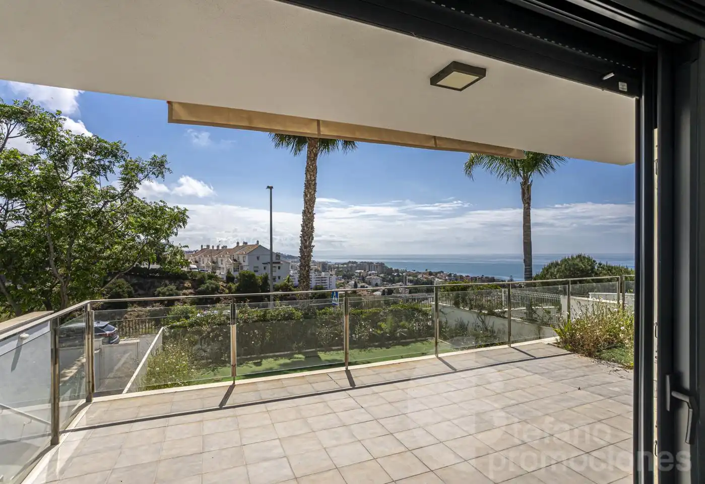 Terraza de Casa adosada en venta en Málaga con Aire acondicionado, Calefacción y Jardín privado