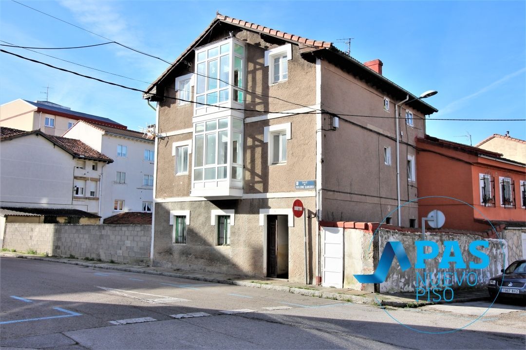 House or chalet for sale in Calle Guillermo Ojanguren, Reinosa