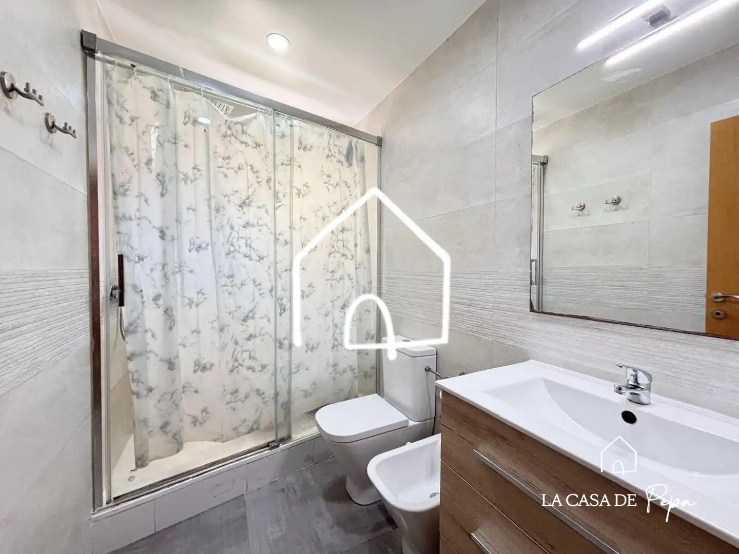 Bathroom of Flat for sale in Viladecans  with Balcony