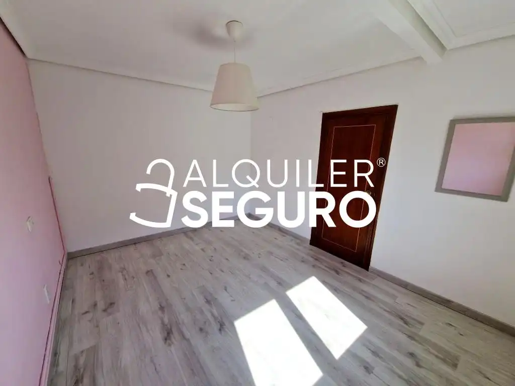 Habitación de Piso de alquiler en Alcorcón con Aire acondicionado, Calefacción y Terraza