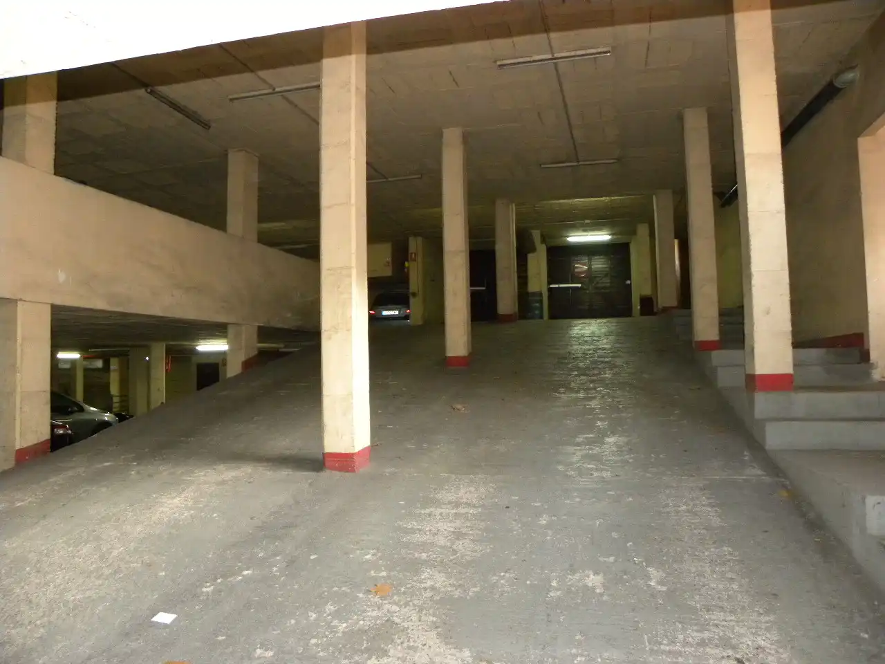 Moto en alquiler en Centre - Nucli Antic