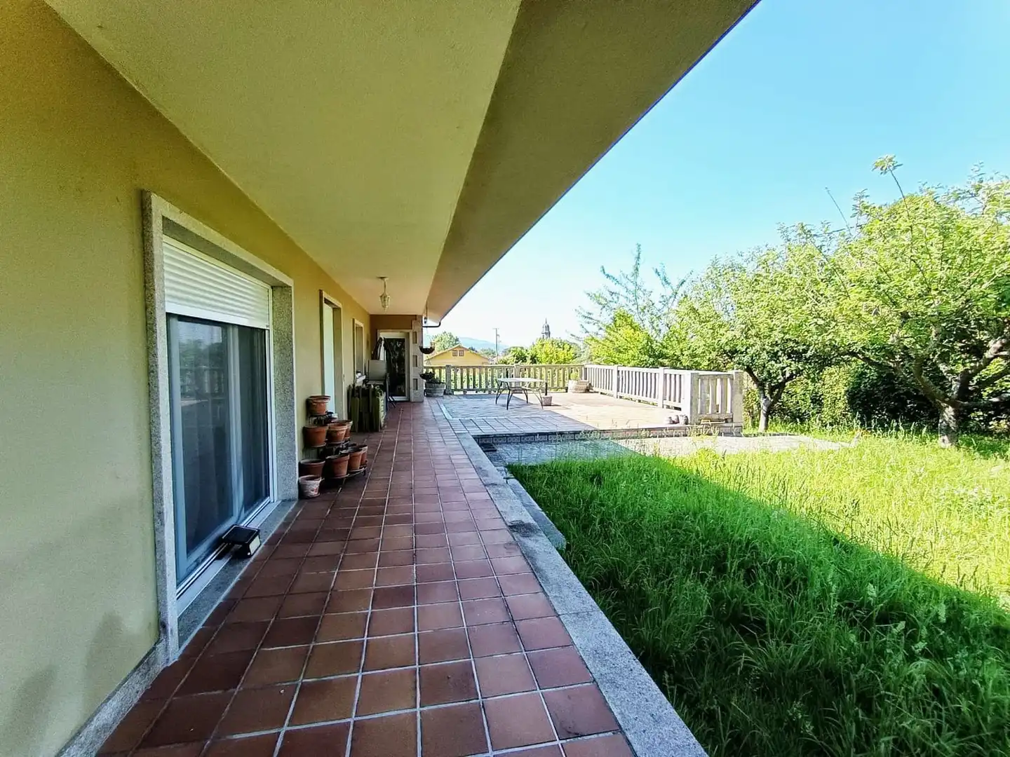 Terrassa de Casa o xalet en venda en Pontevedra Capital  amb Jardí privat, Terrassa i Traster