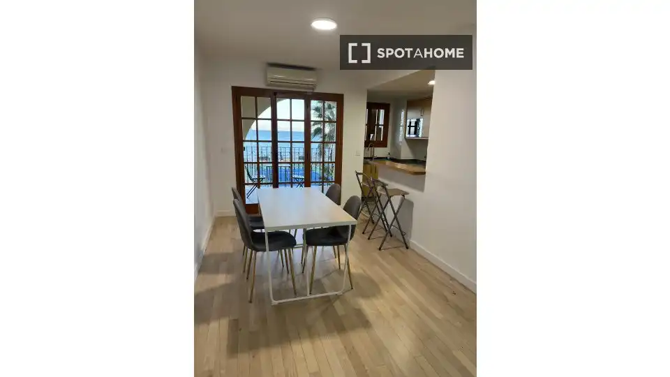 Appartamento con terrazza in affitto a Port Saplaya, imagen 2
