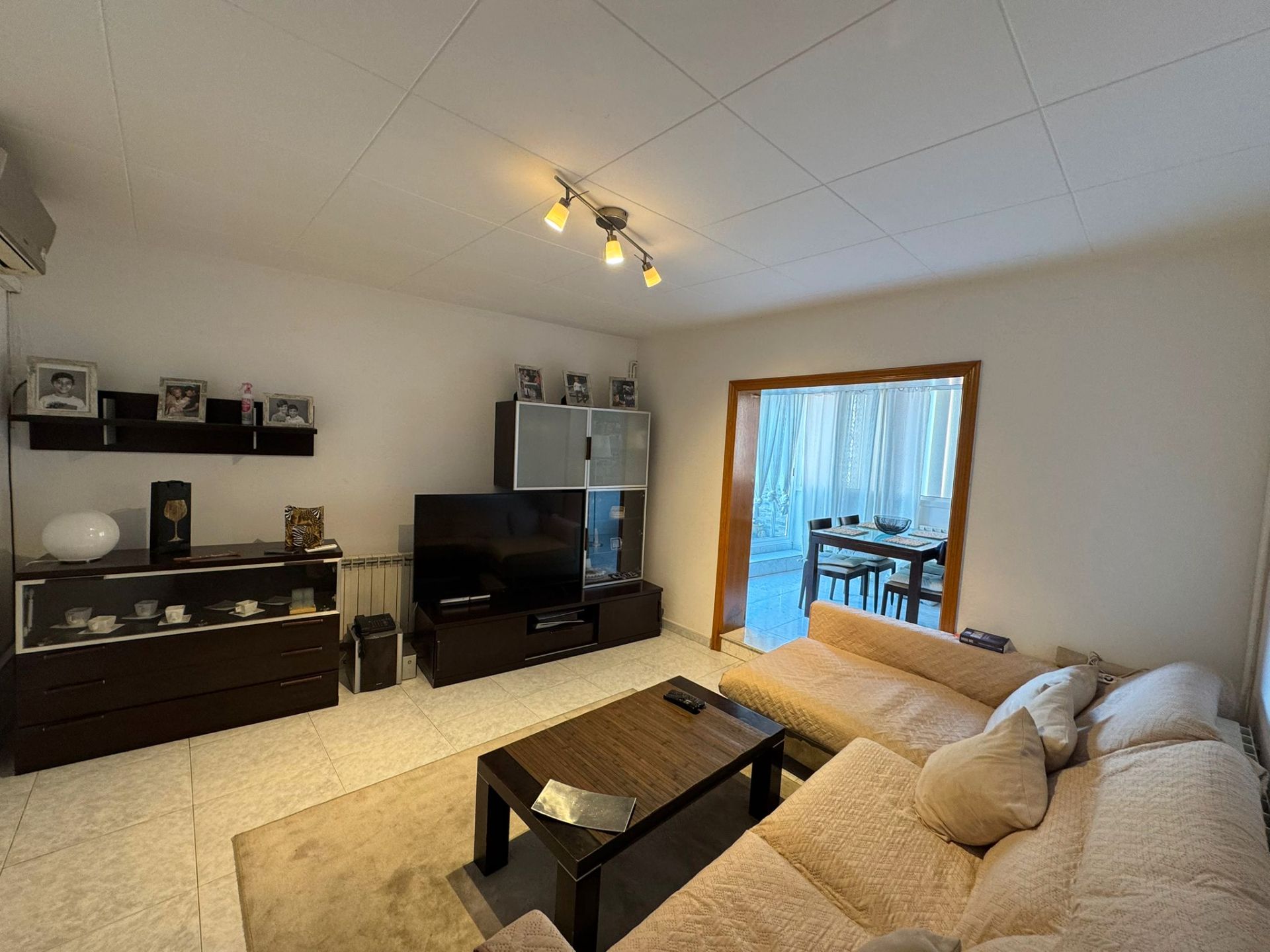 Living room of Duplex for sale in Badalona  with Air Conditioner, Parquet flooring and Terrace