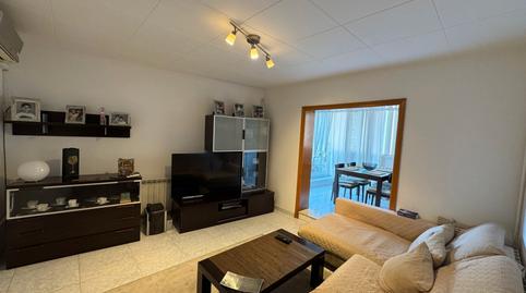 Foto 2 de Dúplex en venta en Carrer Simó Piera, Llefià, Barcelona