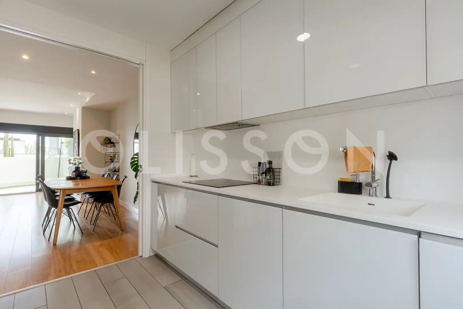 Cocina de Casa adosada en venta en La Moraleja con Aire acondicionado, Calefacción y Terraza