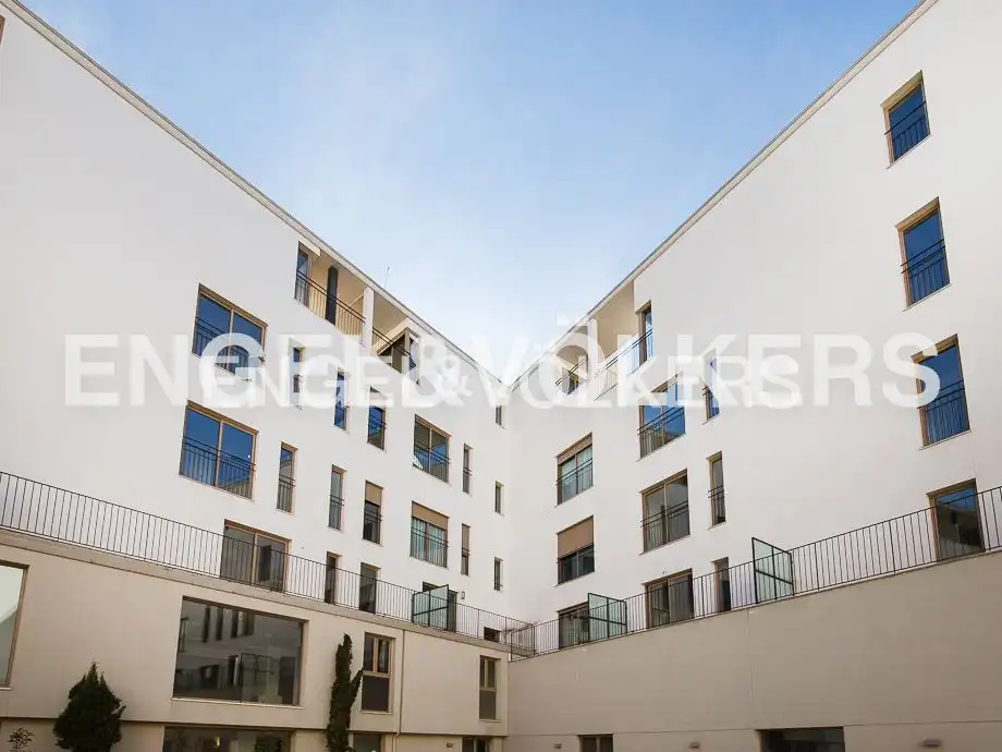 Vista exterior de Ático en venta en Valencia con Aire acondicionado, Calefacción y Jardín privado