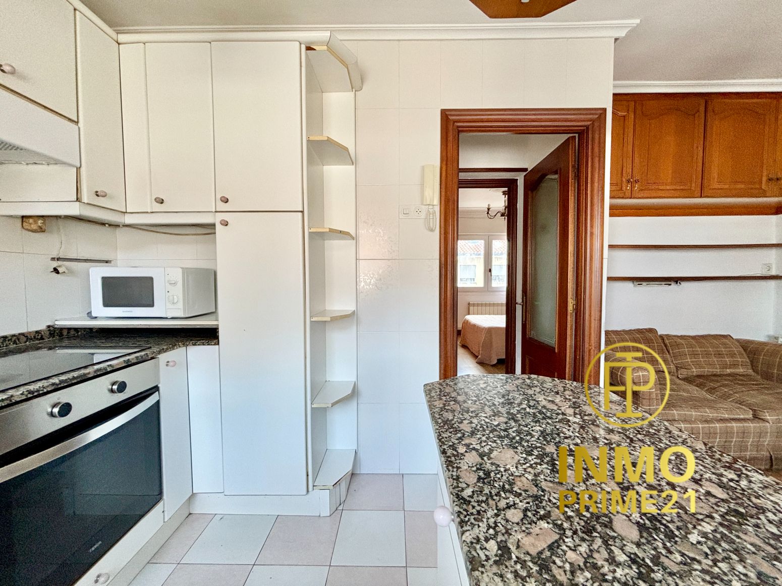 Cocina de Piso en venta en Santander con Calefacción, Parquet y Amueblado