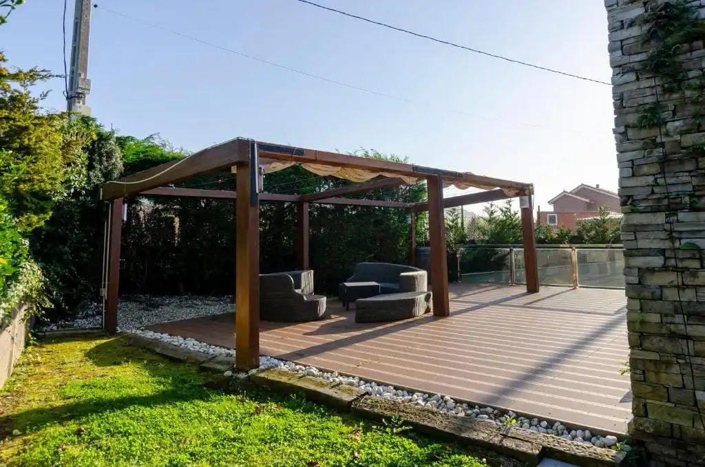 Detached house with terrace for sale in Barrio las Cerreas, imagen 3