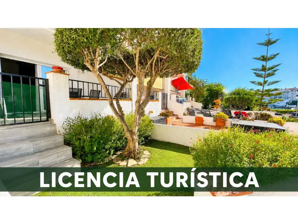Exterior view of Apartments for sale in Empuriabrava