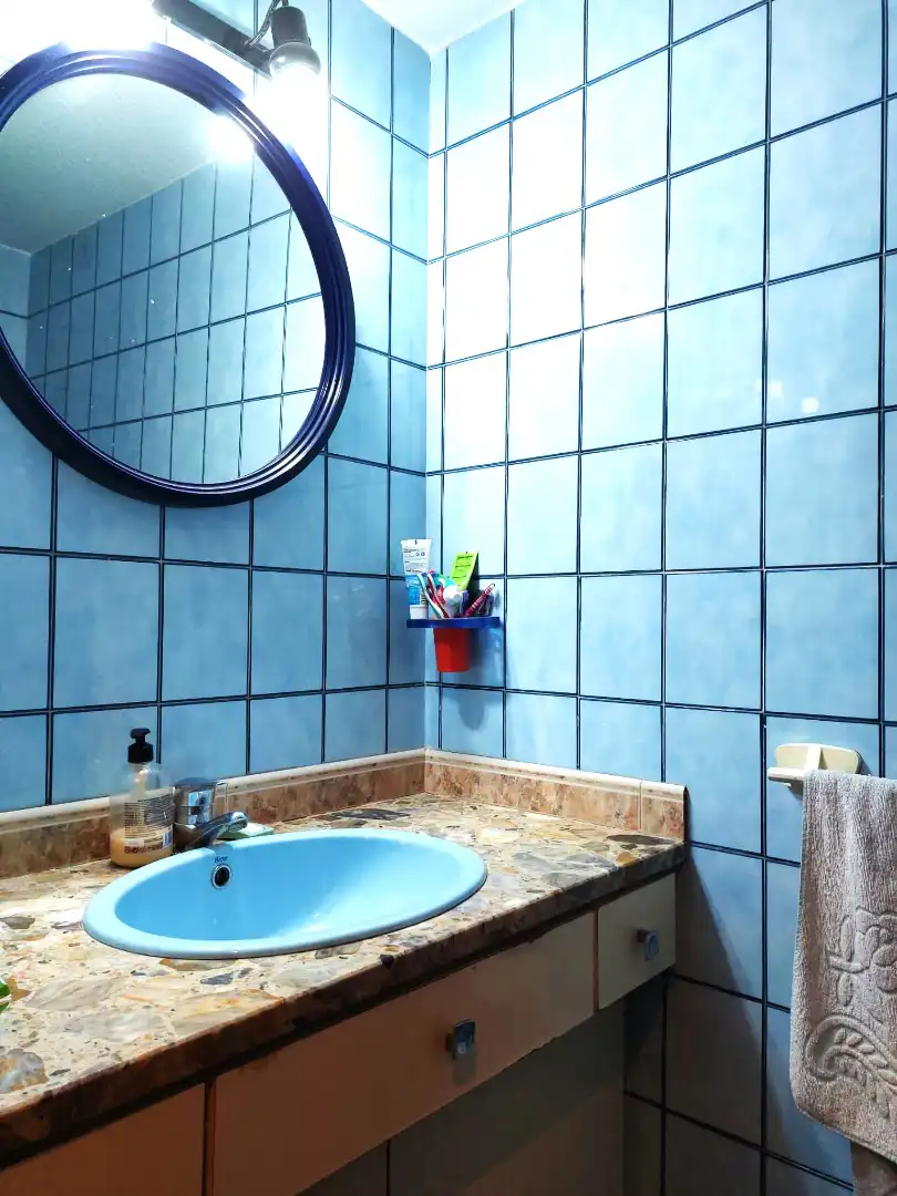 Baño de Piso en venta en Valencia con Aire acondicionado, Horno y Balcón