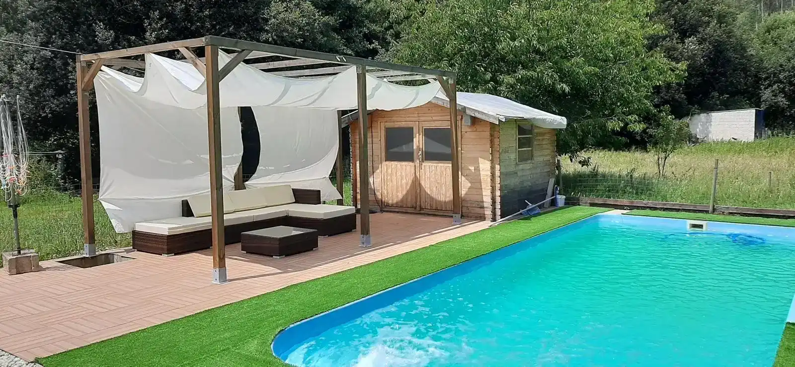 Piscina de Casa o xalet en venda en Abegondo amb Piscina i Balcó