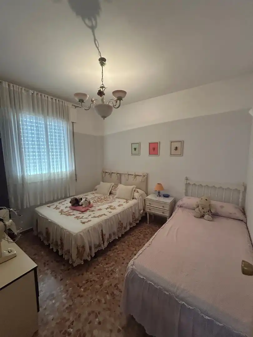 Habitación de Piso en venta en Utrera