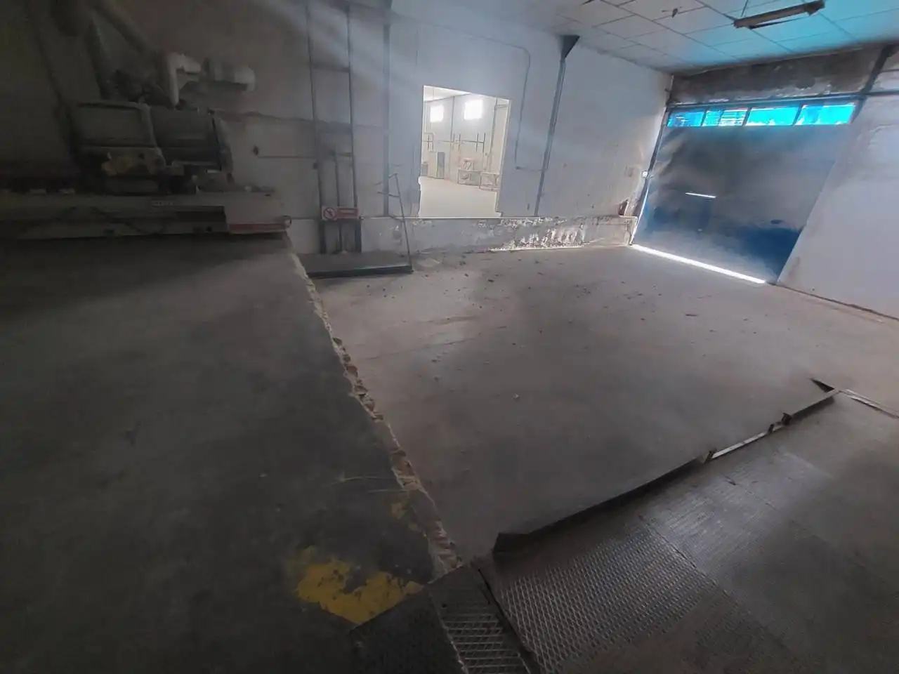 Industrial building for sale in CARRETERA DE CABRA, imagen 2
