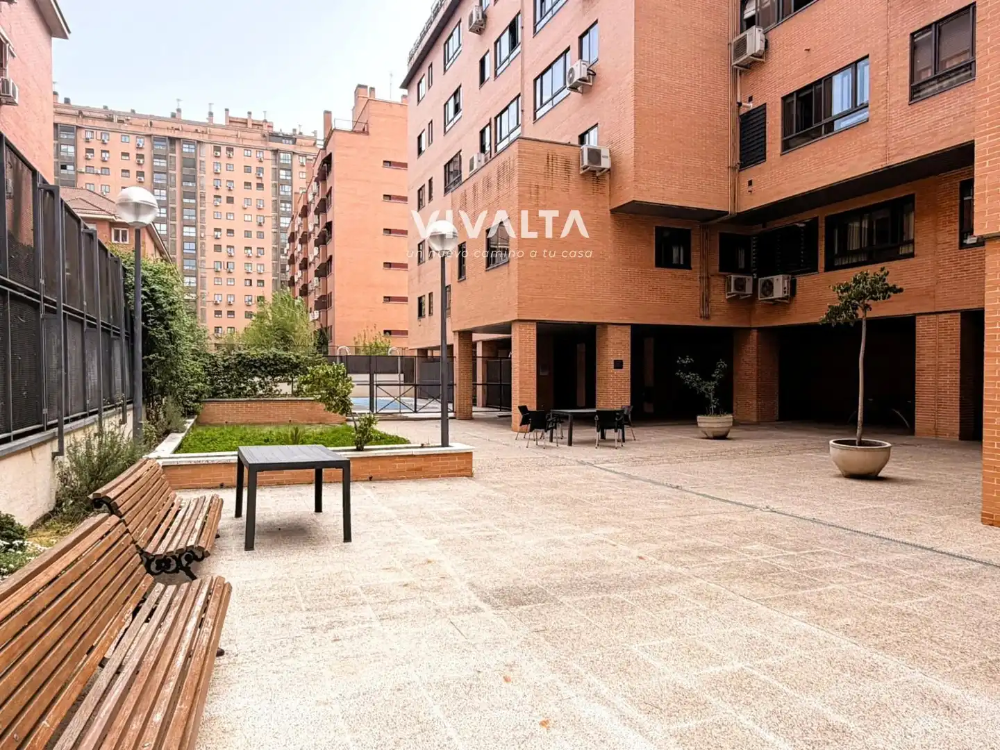 Vista exterior de Dúplex en venta en  Madrid Capital con Aire acondicionado, Calefacción y Terraza