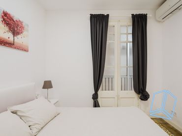 Wohnung mit Balkon zum Verkauf in Carrer de Provença