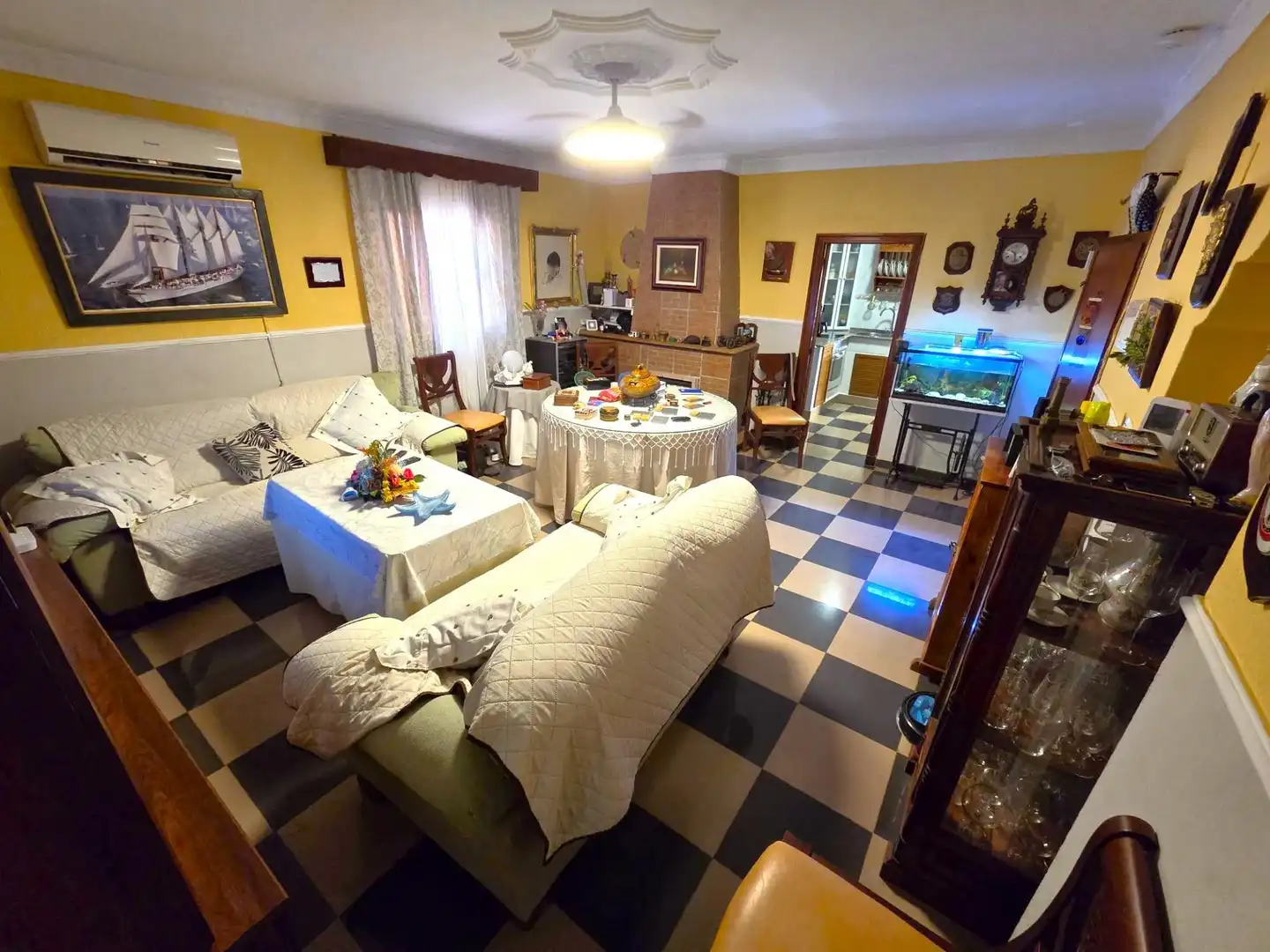 Wohnzimmer von Haus oder Chalet zum Verkauf in Chiclana de la Frontera mit Privatgarten, Abstellraum und Schwimmbad
