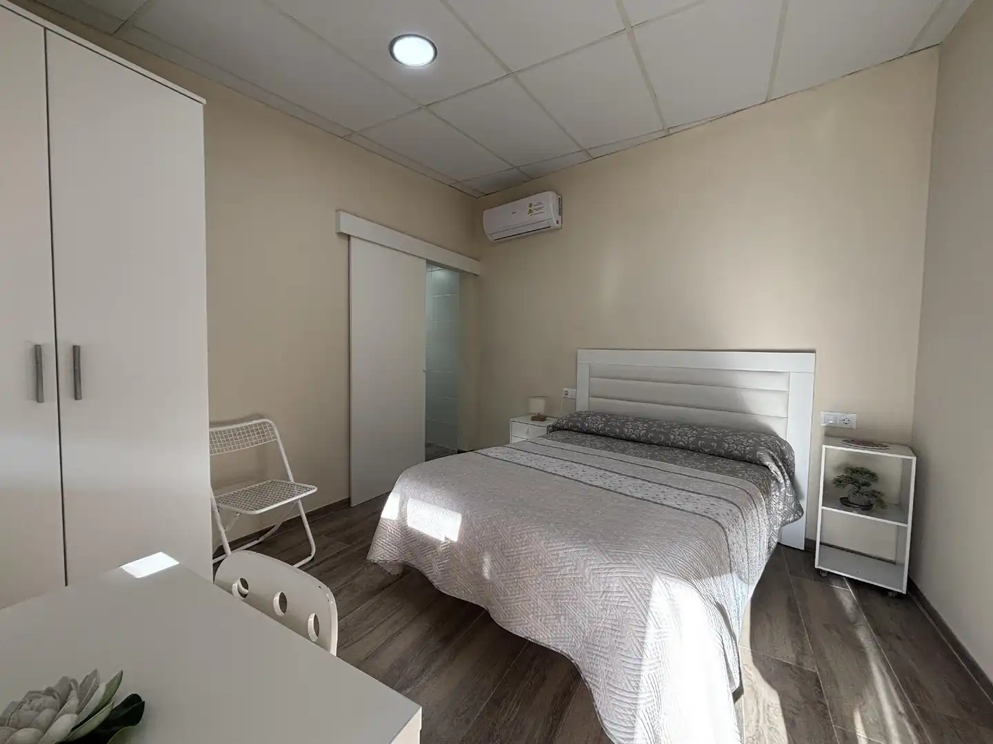 Habitación de Local en venta en Amposta