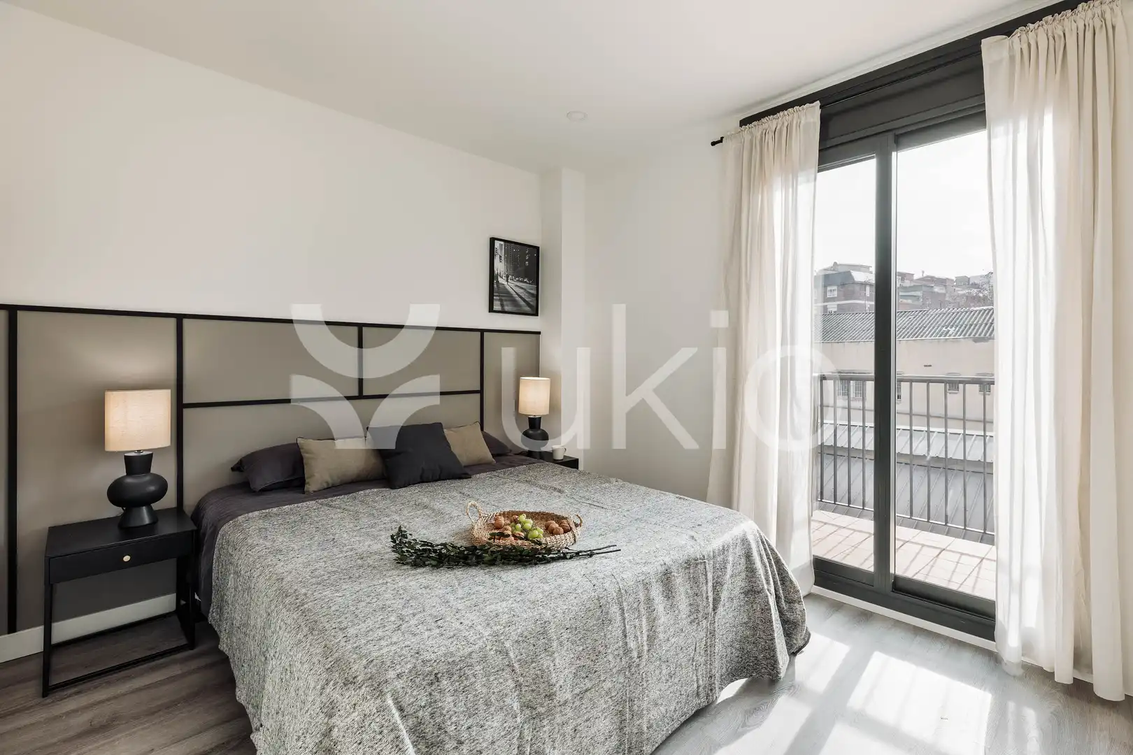 Habitación de Piso de alquiler en Barcelona con Aire acondicionado, Calefacción y Amueblado
