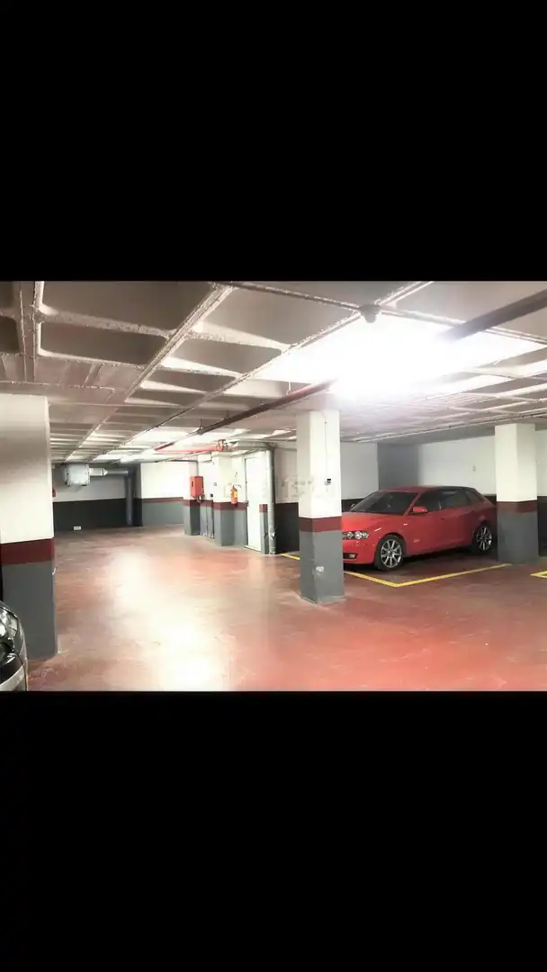 Einzelparkplatz zum Verkauf in Calle Reyes Catolicos, imagen 5