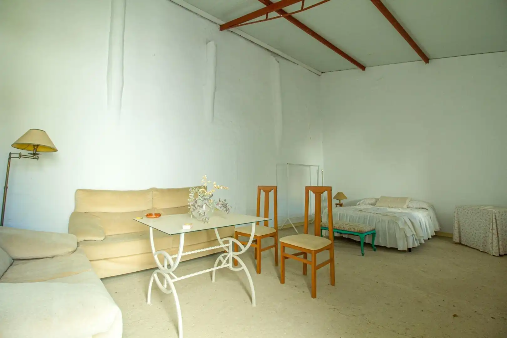 Sala d'estar de Casa o xalet en venda en Badajoz amb Calefacció, Terrassa i Traster