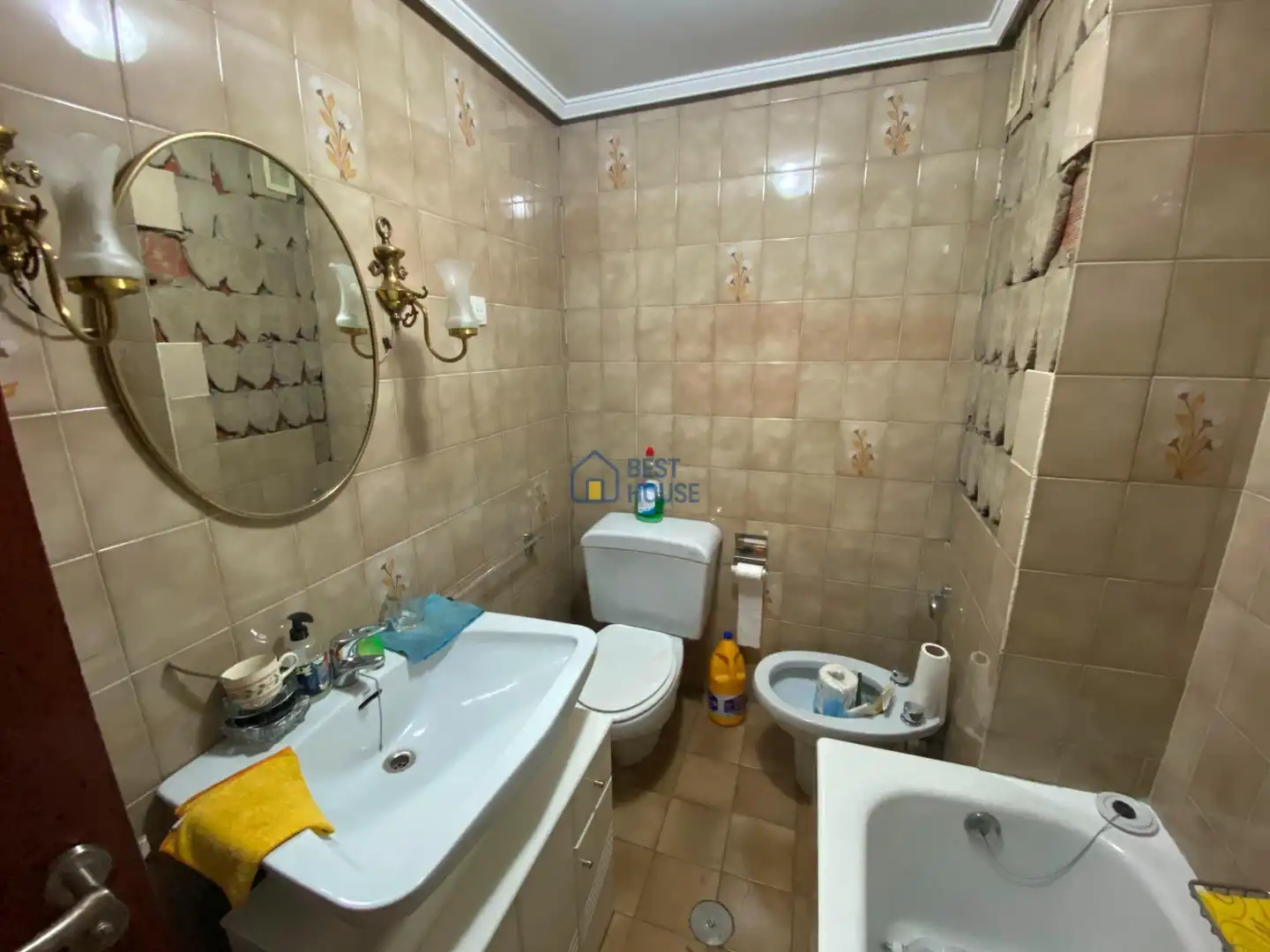 Baño de Piso en venta en León Capital  con Calefacción y Terraza