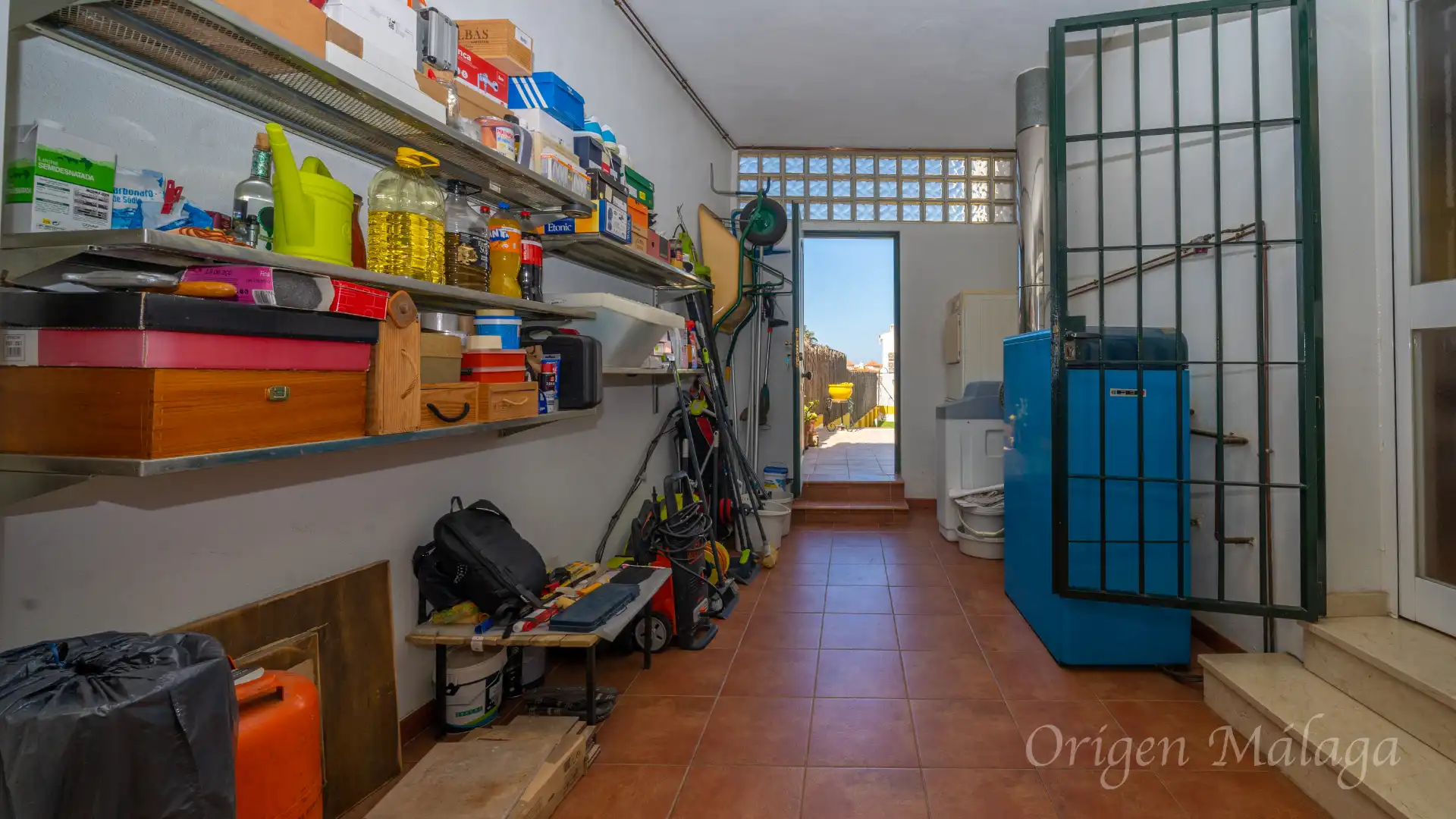 Casa adosada en venta en Vélez-Málaga con Calefacción, Jardín privado y Terraza