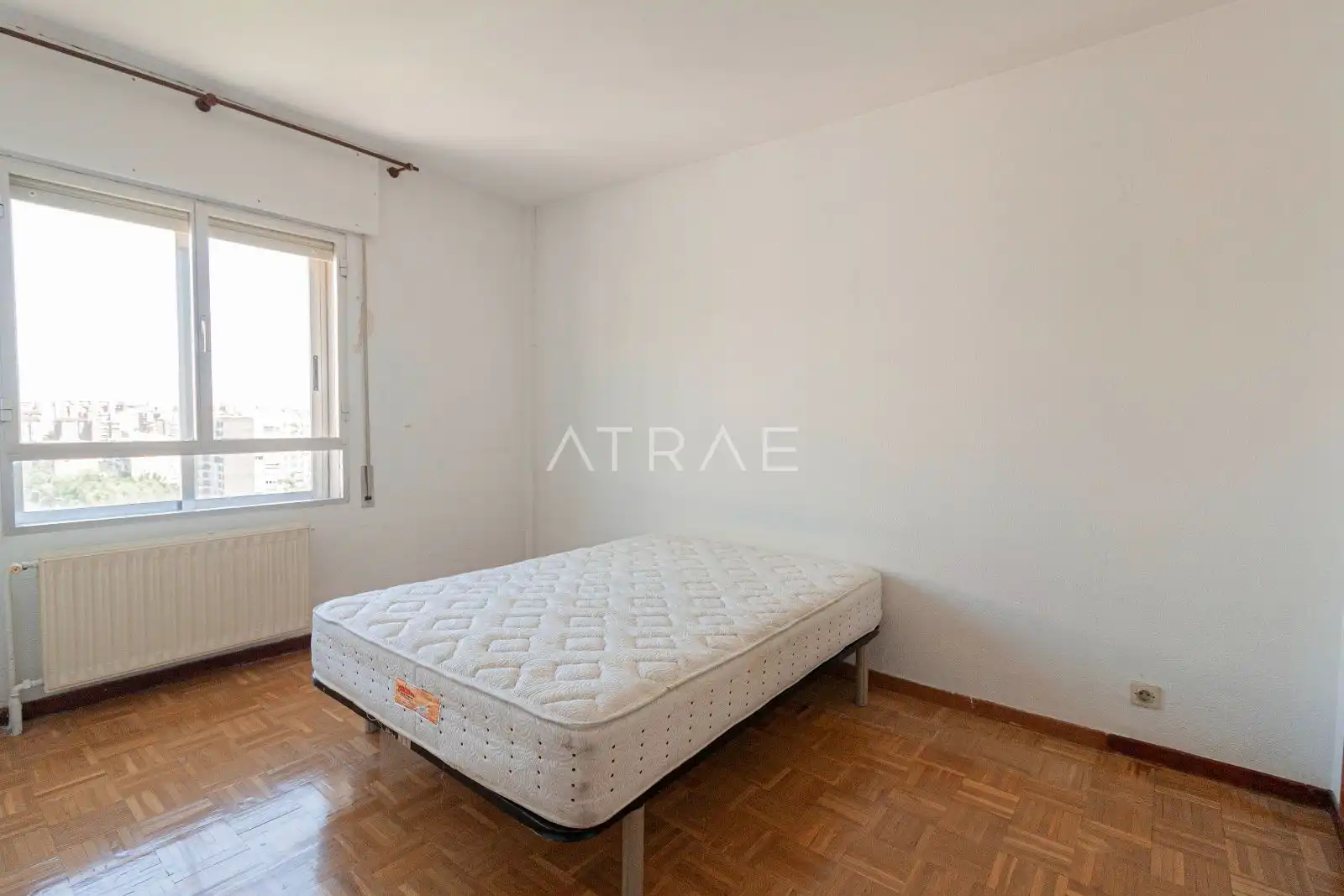 Habitación de Piso en venta en Madrid con Aire acondicionado, Calefacción y Terraza