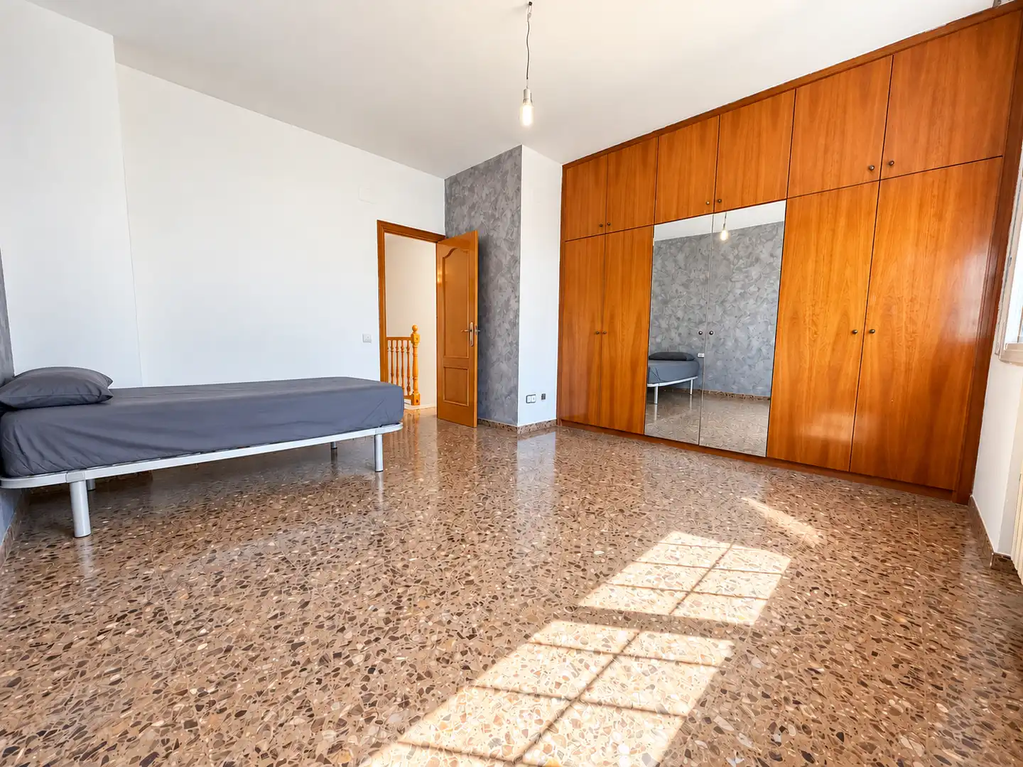 Semi-detached house with terrace for sale in Marianao, imagen 54
