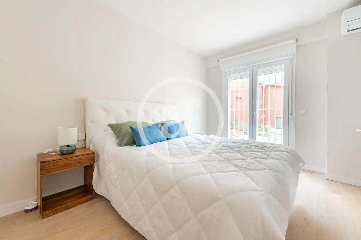 Bedroom of Flat for rent in Madrid  with Air Conditioner, Heating and Furnished